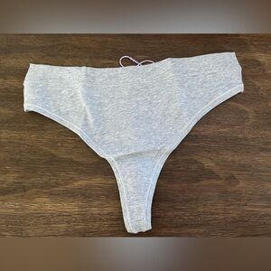 NEW SAVAGE X FENTY Pack of 2 Thong size:L